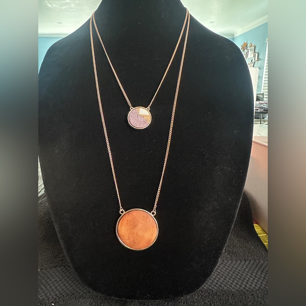Mika Yoga Wear Gold And Brown Double Pendant Necklace